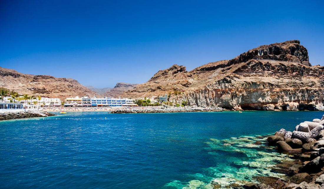 Elegancia isleña: cómo nuestros bikinis reflejan el estilo relajado de las Islas Canarias