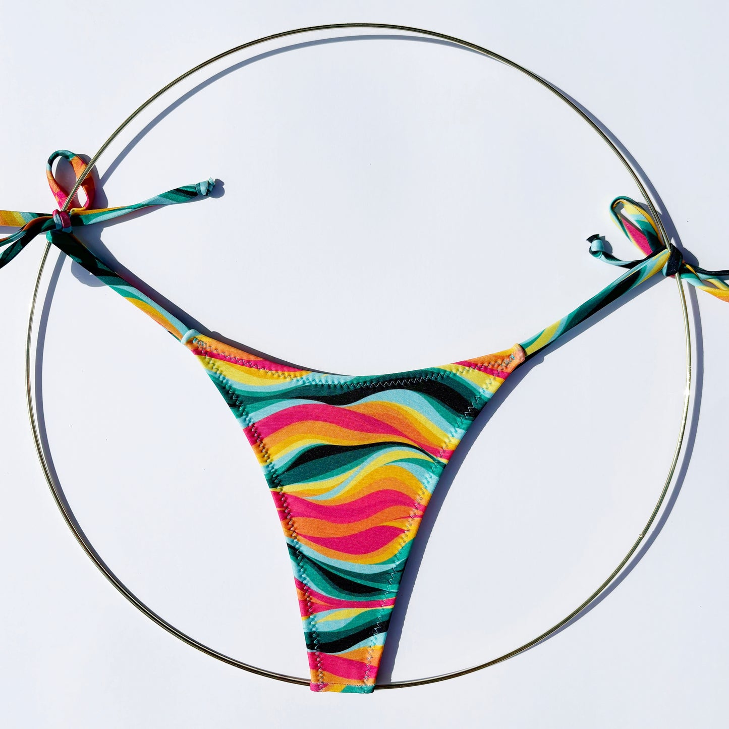 COLORFUL WAVES BIKINI BOTTOM