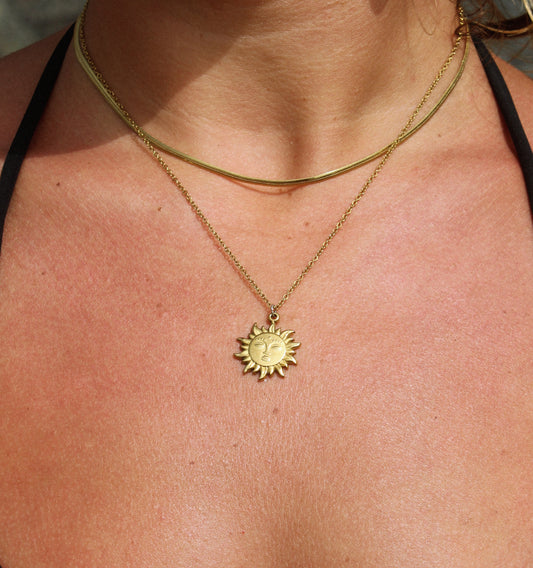 SUN NECKLACE